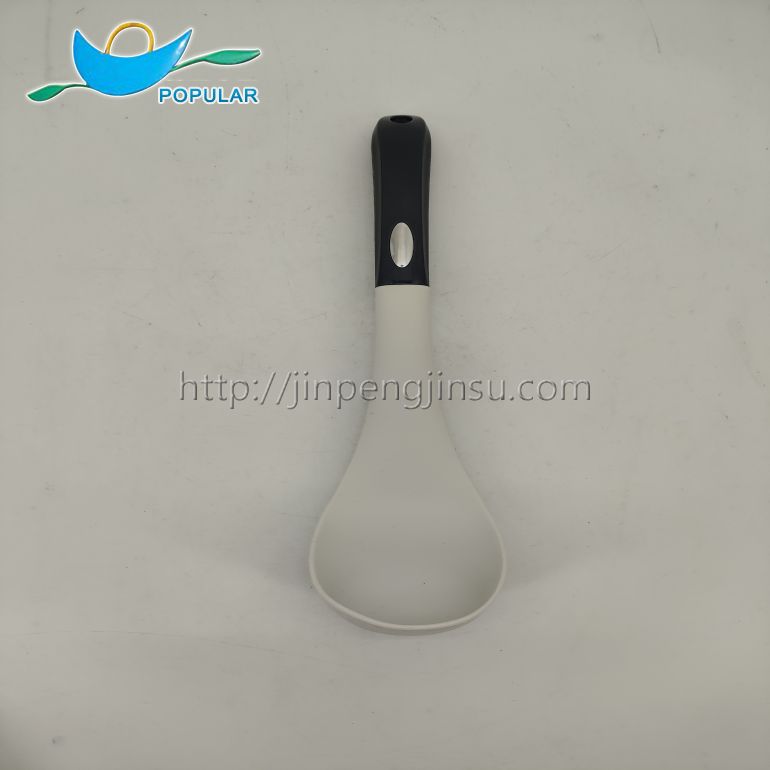Set of 5 silicone kitchen utensils Set of 5 silicone kitchen utensils