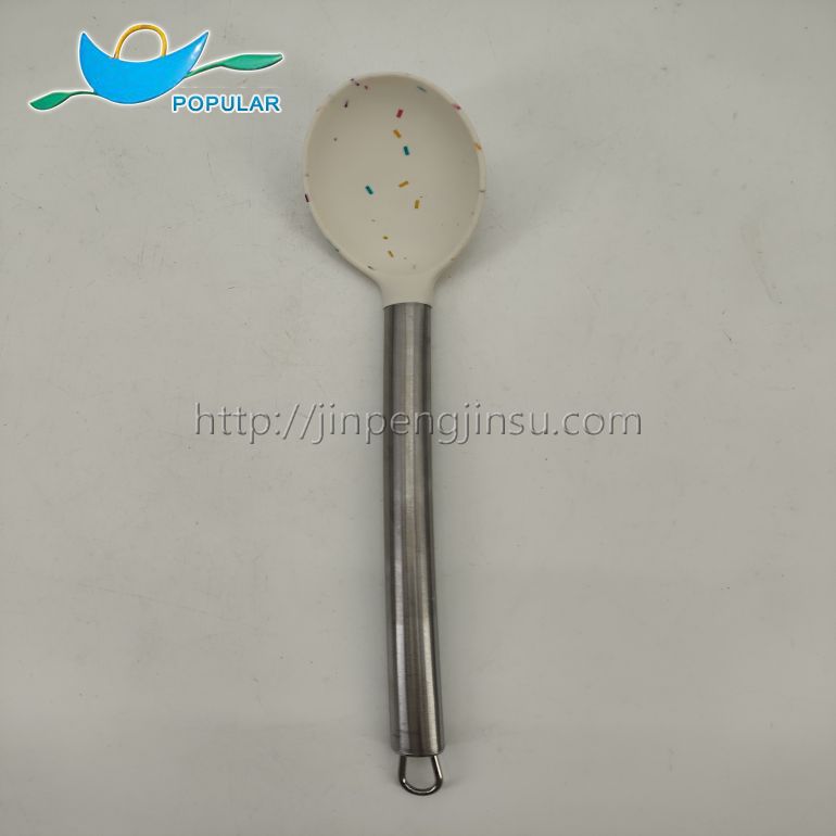 Set of 8 silicone kitchen utensils Set of 8 silicone kitchen utensils