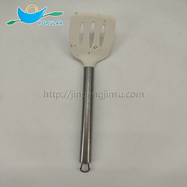 Set of 8 silicone kitchen utensils Set of 8 silicone kitchen utensils