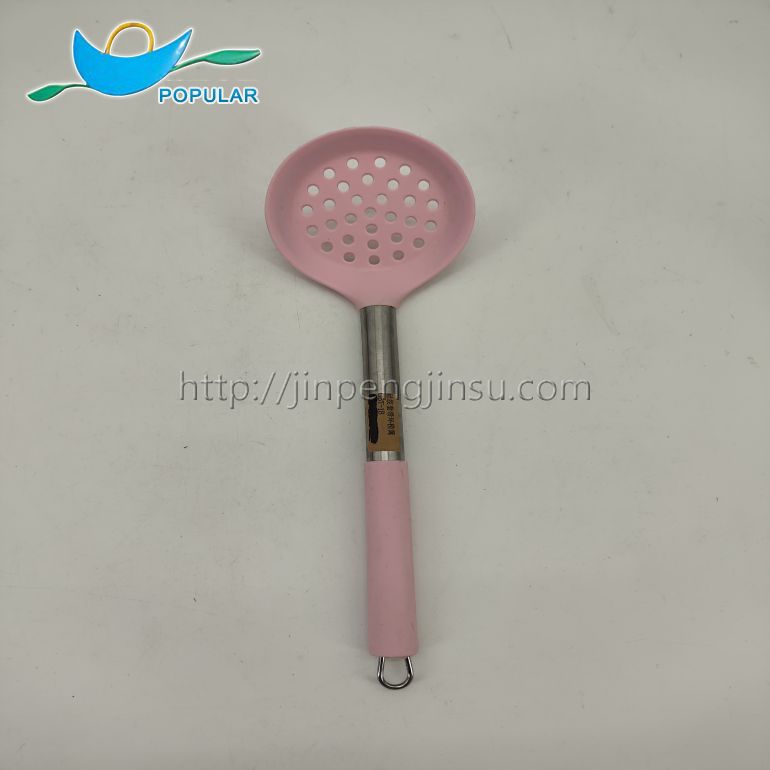 Set of 7 silicone kitchen utensils Set of 7 silicone kitchen utensils