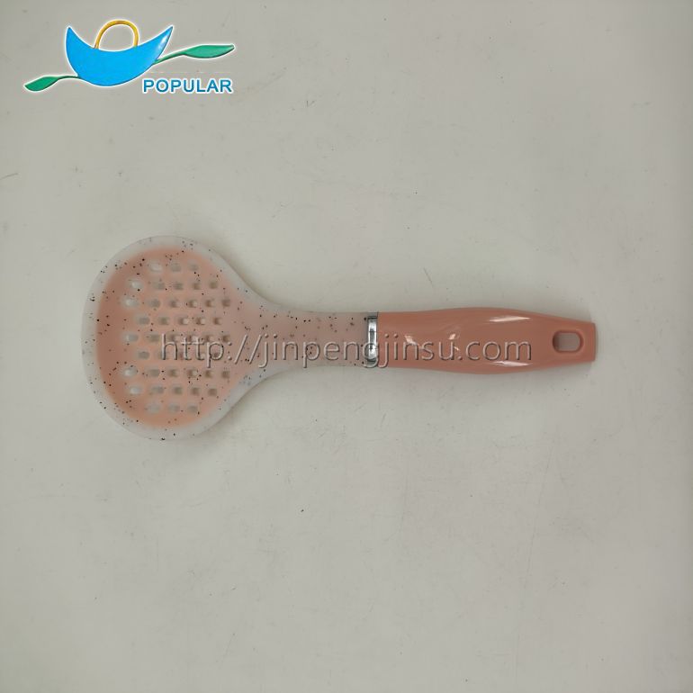 Set of 5 silicone kitchen utensils Set of 5 silicone kitchen utensils