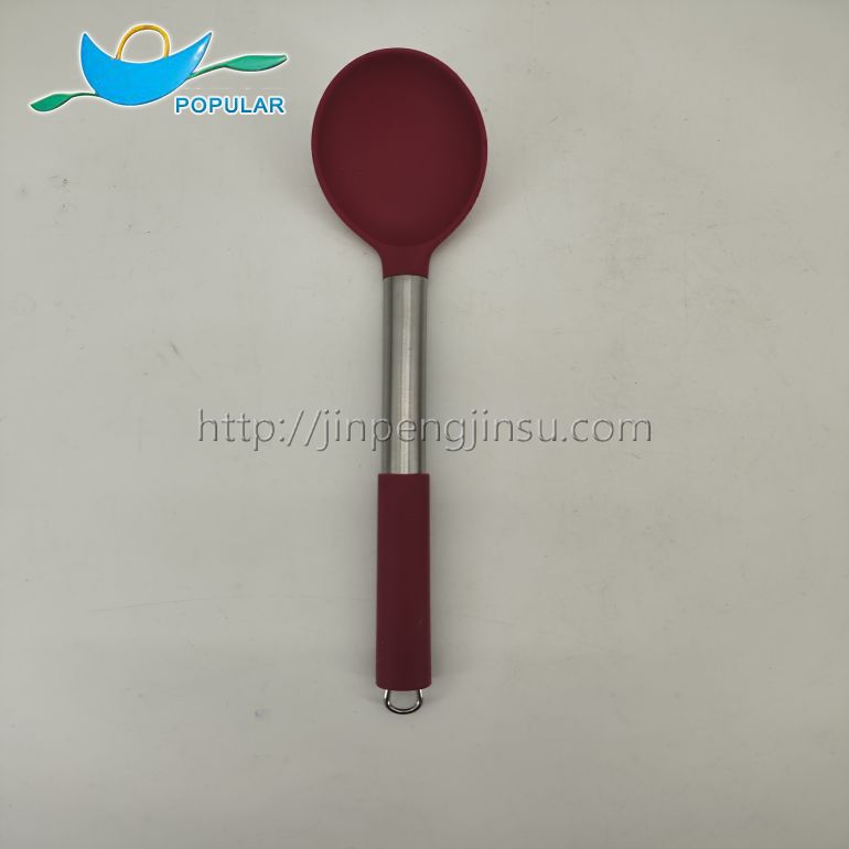 Set of 4 silicone kitchen utensils Set of 4 silicone kitchen utensils
