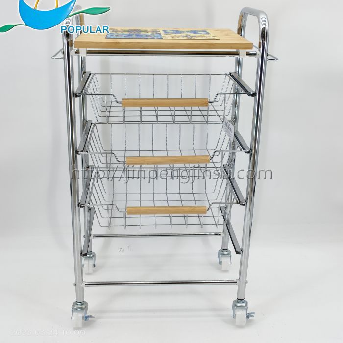 White drag frame White drag frame