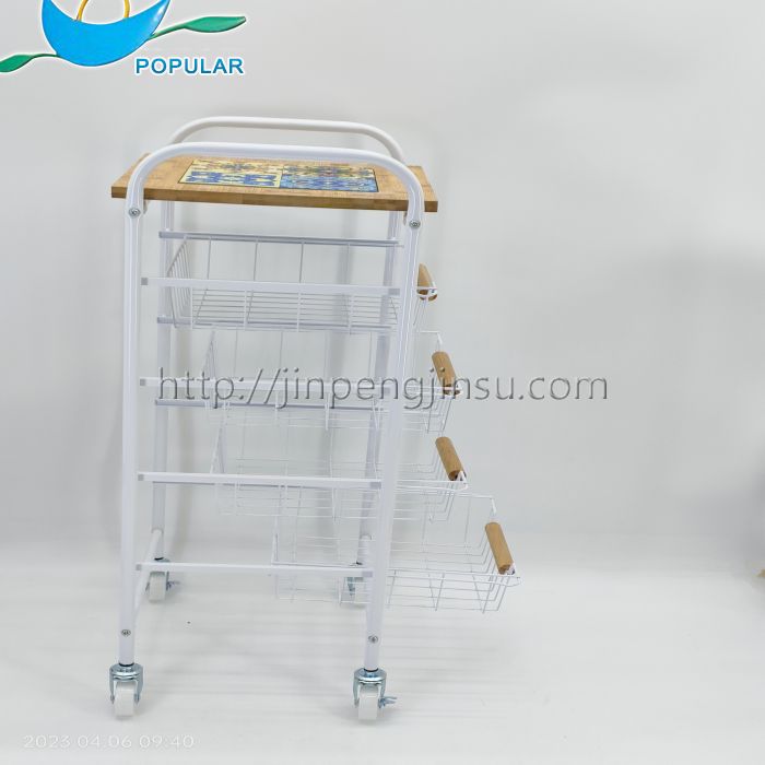 White drag frame White drag frame