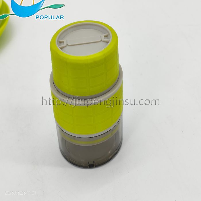 Garlic grinder Garlic grinder