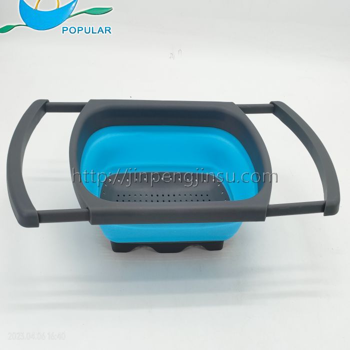 Collapsible colander basket with drag handle Collapsible colander basket with drag handle
