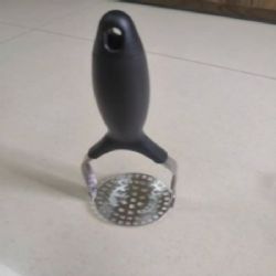 Potato press