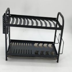 Black dish holder