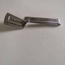 Food shovel